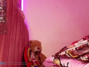 Chaturbate Live Sex Cam of katt_desire