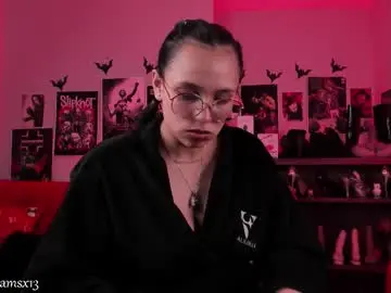 Chaturbate Sex Chat of lilith_deveraux_