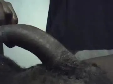 Chaturbate Live Sex Cam of tyroneall