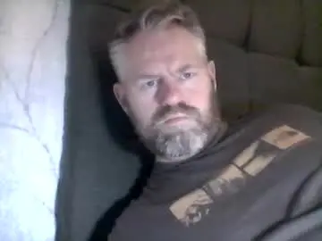 Chaturbate Free Porn Cam of 81jonnyx