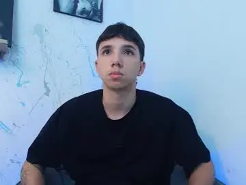 Chaturbate Watch Live Sex Cams of andy_miller5