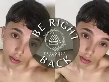 Chaturbate Watch Live Sex Cams of andy_miller5