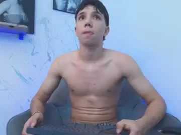 Chaturbate Private Sex Chat of andy_miller5