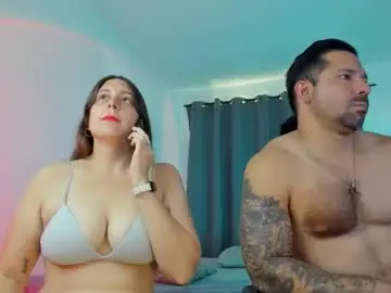 Chaturbate Live Sex Cam of freelovecpl