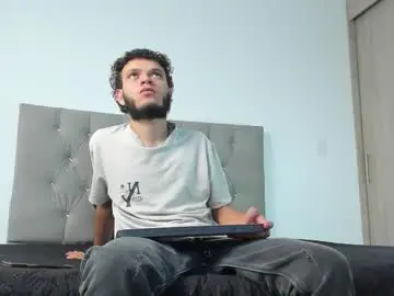 Chaturbate Live Sex Cam of hot_bad_boy69