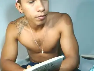 Chaturbate Best live sex cam show of maximo_vega_new