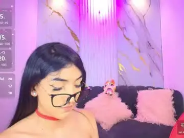 Chaturbate Live Sex Cam of mhia_kate