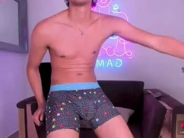 Chaturbate Live Porn of branmonter_xxx_big