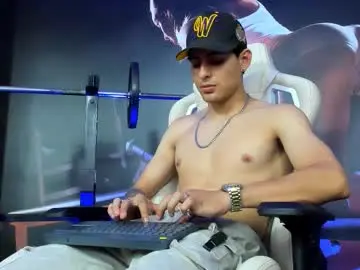 Chaturbate Adult Webcam of lyanmaster_