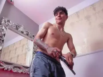 Chaturbate Free Live Porn of lyanmaster_