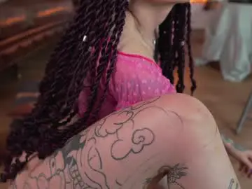 Chaturbate Live Sex Cam of nuryforerogh