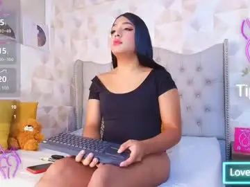 Chaturbate Nude Webcam of siriuss_collin