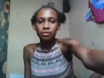 Chaturbate Free Porn Cam of littleyanah