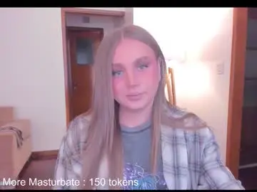 Chaturbate Live Sex Cam of alexashowcum