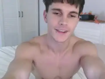 Chaturbate Best live sex cam show of eric_crush