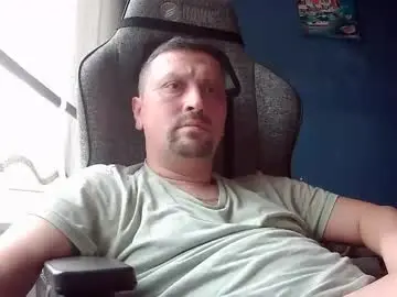 Chaturbate Live Sex Cam of karasimsek54