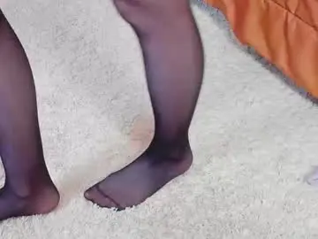 Chaturbate Free Live Porn of monika_gram