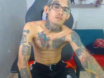 Chaturbate Best live sex cam show of boy_tatto77