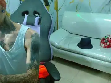 Chaturbate Free Porn Cam of boy_tatto77