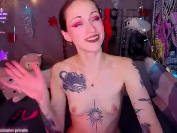 Chaturbate Free Porn Cam of debbie_hanter