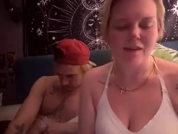 Chaturbate Live Sex Cam of dickeddownsouth