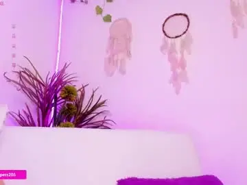 Chaturbate Best Webcam of emylopezz