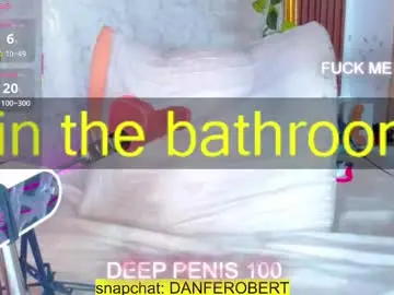 Chaturbate Free Porn Cam of latinoboom1