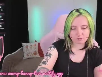 Chaturbate Sex Chat of lover_emmy