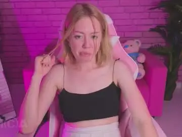 noracollins from chaturbate