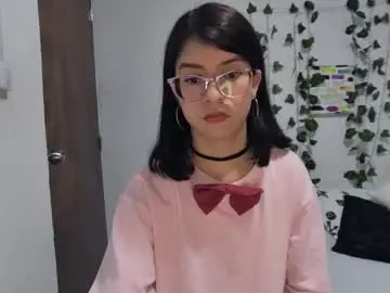 Chaturbate Live Sex Cam of sarahsmitt