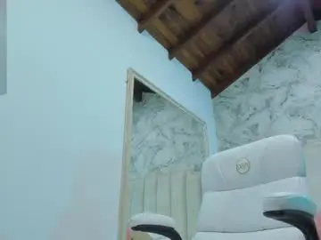 Chaturbate Best live sex cam show of shantal_thompson21