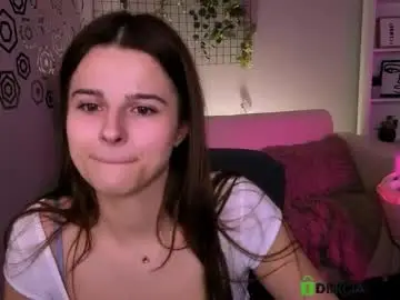 Chaturbate Watch Live Sex Cams of kylie_angel3