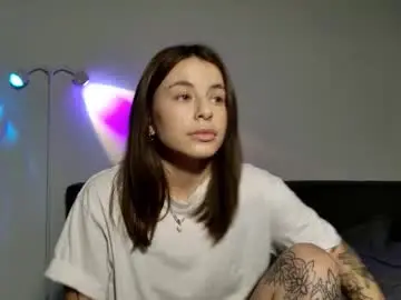 Chaturbate Adult Video Chat of lucyrait