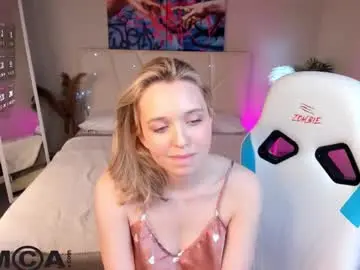 Chaturbate Live Sex Cam of sofia_gaze