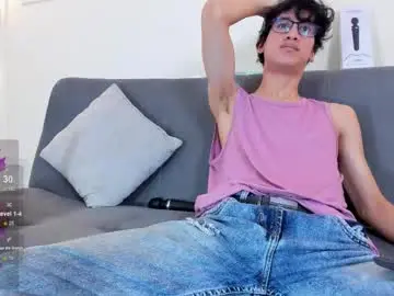 Chaturbate Live Porn of camilo_stark