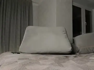 Chaturbate Adult Video Chat of lona_lii