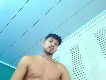 Chaturbate Adult Video Chat of matteo_leto