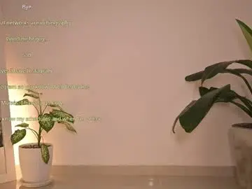 Chaturbate Live Porn of mavii__