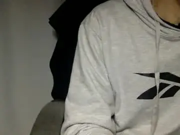 Chaturbate Live Sex Cam of papy_dani33