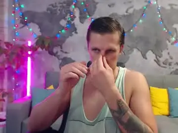 Chaturbate Free Live Porn of vikingchrisss