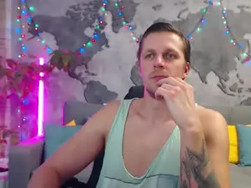 Chaturbate Sex Cam of vikingchrisss