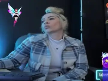 Chaturbate Nude Webcam of viktoria_davis_