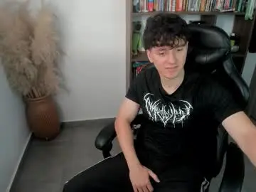 Chaturbate Free Live Porn of wolker_allan