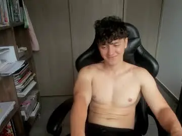 Chaturbate Live Sex Cam of wolker_allan