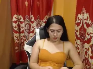 ur_asianpretty from chaturbate