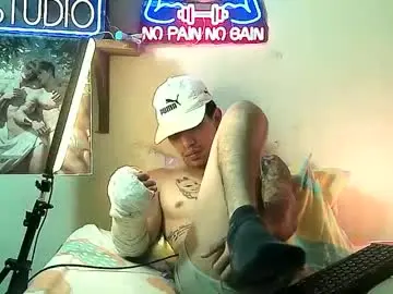 Chaturbate Adult Video Chat of yeisoncastellanos1999