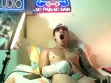 Chaturbate Free Porn Cam of yeisoncastellanos1999