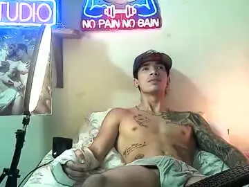 Chaturbate Live Sex Cam of yeisoncastellanos1999