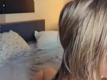 Chaturbate Sex Chat of angel_to_burn