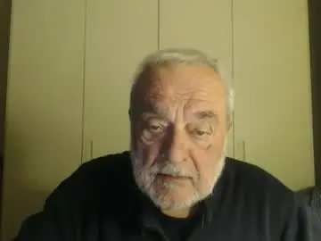 Chaturbate Watch Live Sex Cams of ciaoamoremio3